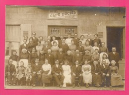 63 - CHATELDON - HÔTEL CAFE RESTAURANT "DUCIEL" - PHOTOGRAPHIEANCIENNE (12 X 17 Cm)  Par Charles BERNAUD à CHATELDON - Chateldon