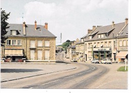 LE CHESNE - Place Du Parlement - Le Chesne