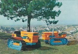 34558- UNIVERSAL 445SM AND 445SV TRACKED TRACTORS - Tractors