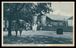 MOÇAMBIQUE - FEIRAS E MERCADOS - " O Bazar" ( Ed. Santos Rufino) Carte Postale - Mozambique