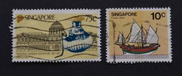 2 Timbres Oblitérés Singapour - Singapur (1959-...)