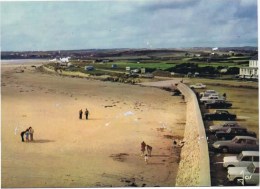 Cpsm  PLOMODIERN  LA PLAGE VERS PENTREZ - Plomodiern