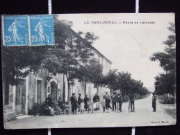 LE PONT ROYAL / ROUTE DE LAMBESC / TRES BELLE CARTE ANIMEE / 1927 /BENOIT - Lambesc