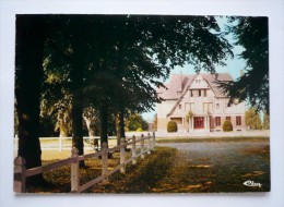 80  -cpsm Grand Format  - CHAULNES - Le Chateau - Chaulnes