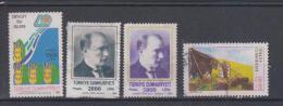 Turquie Lot De 4 Timbres  Oblitérés Différents - Used Stamps