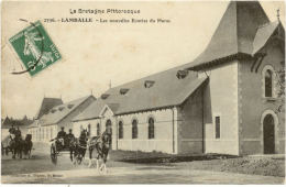 22/CPA A - Lamballe - Les Nouvelles écuries Du Haras (attelages) - Lamballe