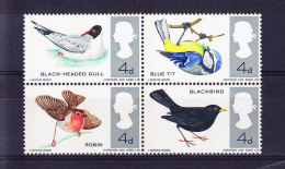 GREAT BRITAIN 1966 SG 696/9 ** MNH .  (5R83) - Sparrows