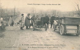 AUTOMOBILES - Circuit D´Auvergne - COUPE GORDON BENNETT 1905-M.Desson Rencontrant Le Coureur HEMERY Sur Le Pont D'ENVAL - Rallyes