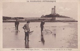 4864 SAINT VAAST LA HOUGUE                                Pecheurs De Crevettes - Saint Vaast La Hougue