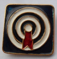 ARCHERY  SHOOTING PINS BADGES  Z - Bogenschiessen