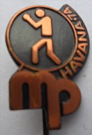 Boxing MATE PARLOV Havana 74  PINS BADGES  Z - Boxe