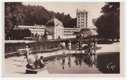 A SAISIR !!!!. SAINT-HONORE LES BAINS. Etablissement Thermal Et Le Bassin (animée) - Saint-Honoré-les-Bains