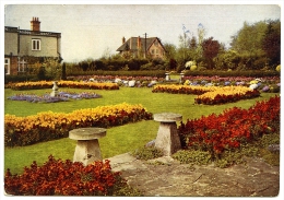 TILEHURST ON THAMES : GARDEN STUDIES (DE RESZKE CIGARETTES) - Reading