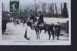 SAINT BENOIT CAVALIER A LA FETE - Saint Benoît