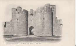 AIGUES MORTES  GARD  30    CPA  LA PORTE DE LA REINE - Aigues-Mortes