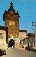 82  VERDUN SUR GARONNE Horloge De La Porte De La Ville, Automobile - Verdun Sur Garonne