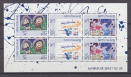 New Zealand 1986 Children Drawings M/s ** Mnh (26860) - Unused Stamps