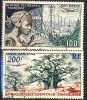 AOF Posta Aerea 1954 Communicatione Et Flora N. 19 Fr. 100  E N. 20 Baobabs N. 20 Fr. 200 Usati Catalogo € 5,20 - Gebruikt