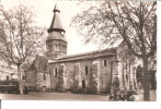 NERIS LES BAINS    L Eglise ,Citroen Traction,autobus - Neris Les Bains