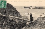 CPA    -    PRIMEL    -    LE PONT DE LA CREVASSE ET LES CHAISES - Primel