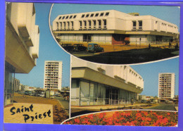 Carte Postale 69. Saint-Priest Hotel De Ville 4L Renault   Trés Beau Plan - Saint Priest