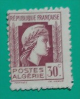 ARGELIA - FRANCIA. NUEVO CON FIJASELLOS - MH * - Unused Stamps