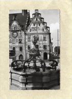 Delcampe - 57842   Germania,   Ulm/Donau,  Delphinbrunnen Mit  Rathaus,     NV - Ulm