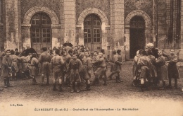 ( CPA 78 )  ÉLANCOURT  /  Orphelinat De L'Assomption - La Récréation - - Elancourt