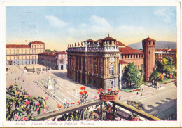 CARTOLINA    TORINO -PIAZZA CASTELLO E PALAZZO MADAMA      VIAGGIATA 1951 - Palazzo Madama