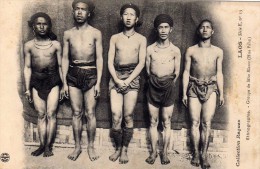 LAOS    (ASIE - Indochine - Viet-Nam  - TONKIN - CHINE)  : Ethnographie. Groupe De Méos Blancs (Hua Pahn) - Laos