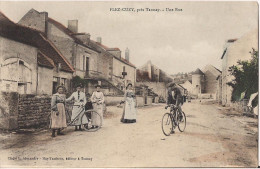 FLEZ CUZY PAR TANNAY UNE RUE CPA ANIMEE VELO CYCLISTE - Tannay