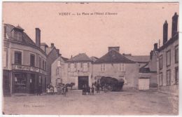 VERZY - La Place Et L'Hôtel D'Anvers -ed. Simonin -commerce Le Familistère -succursale N°221 - Verzy