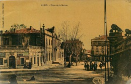 30 GARD   ALES   ALAIS PLACE DE LA MAIRIE  Couleurs Voyagée - Alès