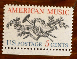 ETATS UNIS Musique, Instruments De Musique, Yvert  N°768** Neuf Sans Charniere. MNH - Music