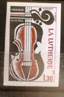 FRANCE Musique, Instruments De Musique, Yvert  N°2072 NON DENTELE (IMPERFORATE) ** Neuf Sans Charniere. MNH - Musique