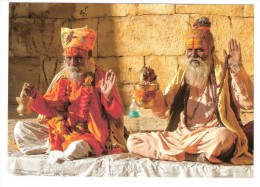 Rajasthan , Inde / India : Bouddhisme ? Le Moment De La Prière   ; Ed Photoguy ; TTB - Bouddhisme