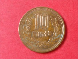 JAPON  10 YEN- AN 60 - 1985      SHOWA        KM.Y.73 A    BRONZE - TTB - Japan