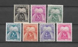 Mo 6  Andorre Lot De 7 Timbres Taxes - Nuovi