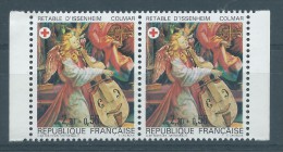 [13] Variétés : N° 2392 Croix-rouge Retable D'Issenheim Instrument Bistre-brun Tenant à Bistre-jaune ** - Unused Stamps