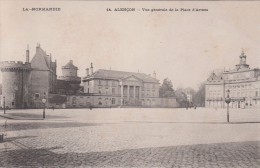 Cp , 61 , ALENÇON , Vue Générale De La Place D'Armes - Alencon