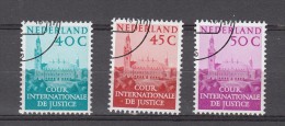 Nederland 1977 Nvph Nr D41 - D43 Dienstzegels Vredespaleis Gestempeld - Dienstzegels