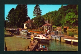 ENGLAND  -  Henley  Marsh Lock  Unused Postcard - Sonstige & Ohne Zuordnung