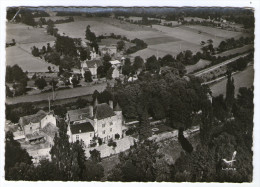 CPA     48      CHANAC    VUE AERIENNE      LE CHATEAU DE RESSOUCHES ET LE VILLAGE - Chanac