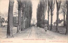 Avesnes Le Comte      62     Marché Aux Bestiaux  . Garde Champêtre - Avesnes Le Comte