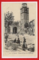 83 - Le BEAUSSET -- Horloge Et Place De La République - Le Beausset