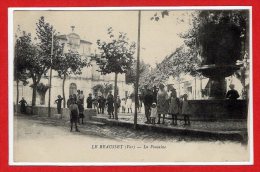 83 - Le BEAUSSET -- La Chapelle  - La Fontaine - Le Beausset