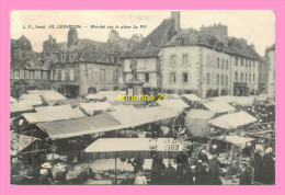 CPA - LESNEVEN  Marché Sur La Place Le Flo - Lesneven