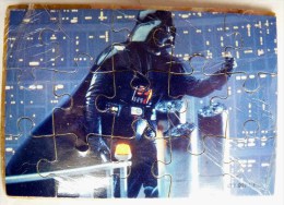 PAS KINDER PUZZLE TOMBOLA STAR WARS 1997 COMPLET AVEC BPZ DARK VADOR DARTH VADER - Puzzles