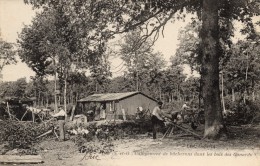 78 - BUC Campement De Bûcherons Dans Les Bois Des Gonards - Buc