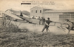 78 - BUC Aviation - Aédrome Blériot (partie Illisible Surlignée) Essayant Le Moteur Avant Un Départ - Buc